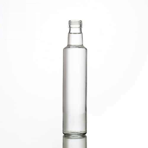 Leere klare Dorica-Olivenölflasche, 250 ml, 23,0 cm hoch, vor neutralem Hintergrund