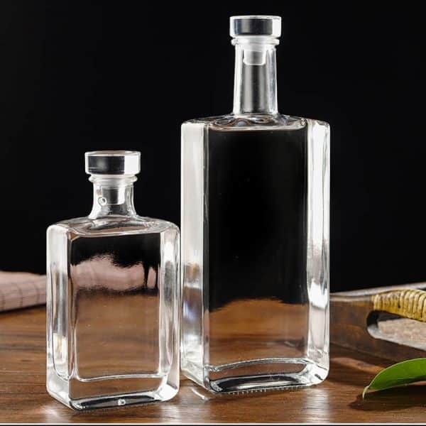 500ml flint glass liquor bottle